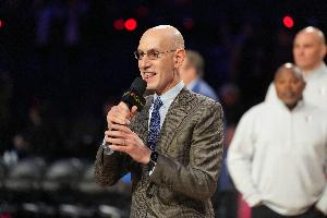 争议判罚成转折？NBA圣诞大战名单揭晓在即