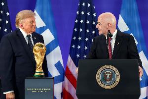 顶住压力！FIFA高管在风暴中坚守诚信