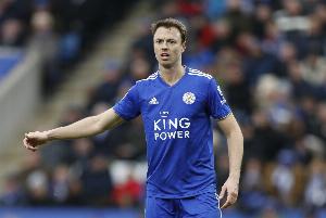 战报：曼联签蒂莱曼斯，埃文斯盛赞