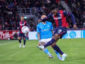 战报：博洛尼亚卢库米转会价格待定