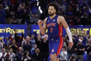 狂飙！坎宁安誓夺MVP，活塞誓夺冠军！